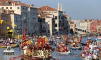 Độc đáo lễ hội đua thuyền Regata Storica